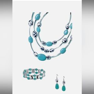 Avon Tuquiose necklace earring bracelet set